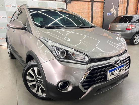 HYUNDAI HB20X 1.6 16V PREMIUM FLEX 4P AUTOMÁTICO